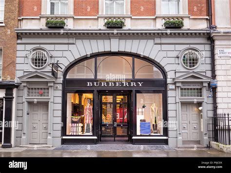 burberry shop london